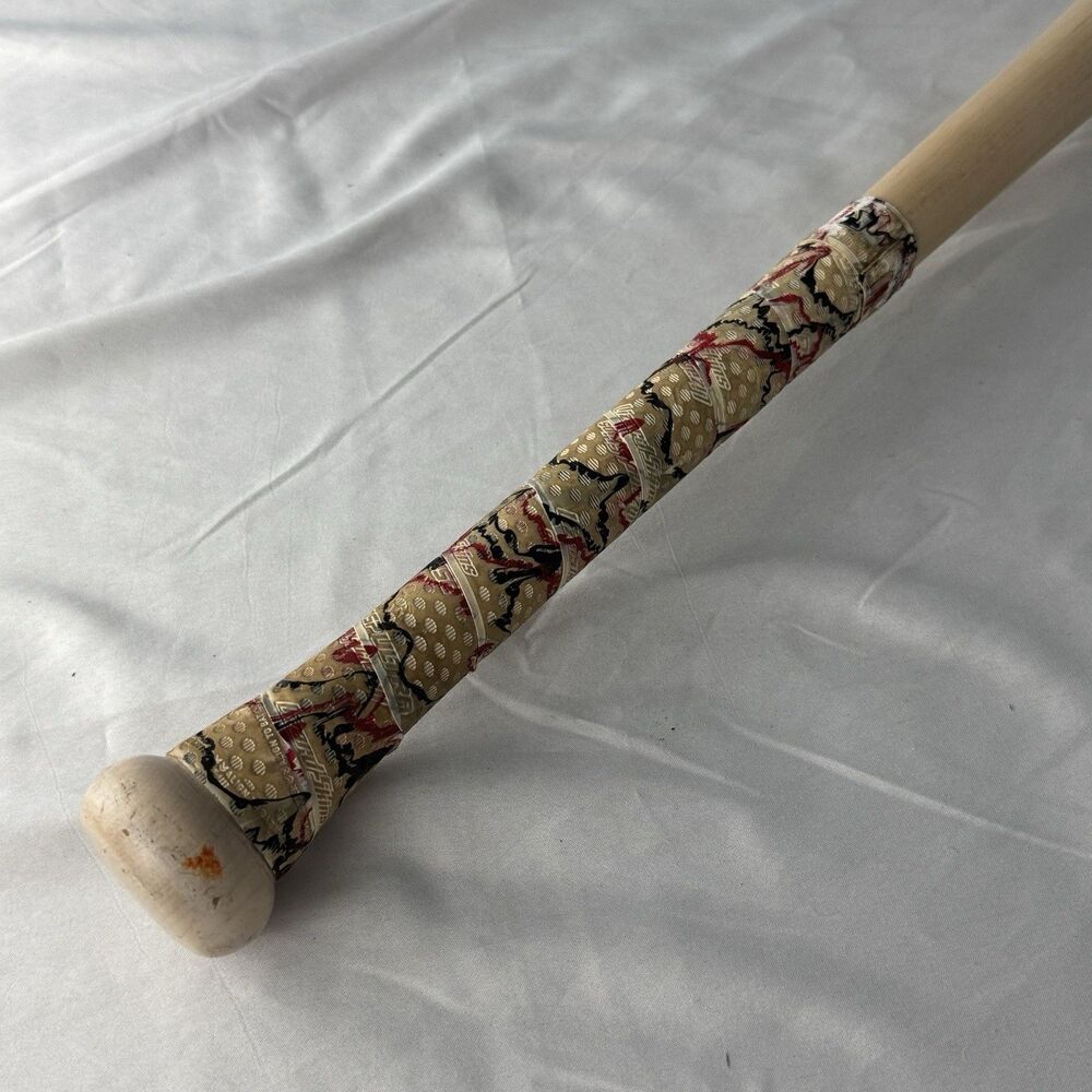Marucci Youth Baseball Bat AM22 Handcrafted Wood Pro Model 30.5” 26 Oz Red Beige - Picture 6 of 10